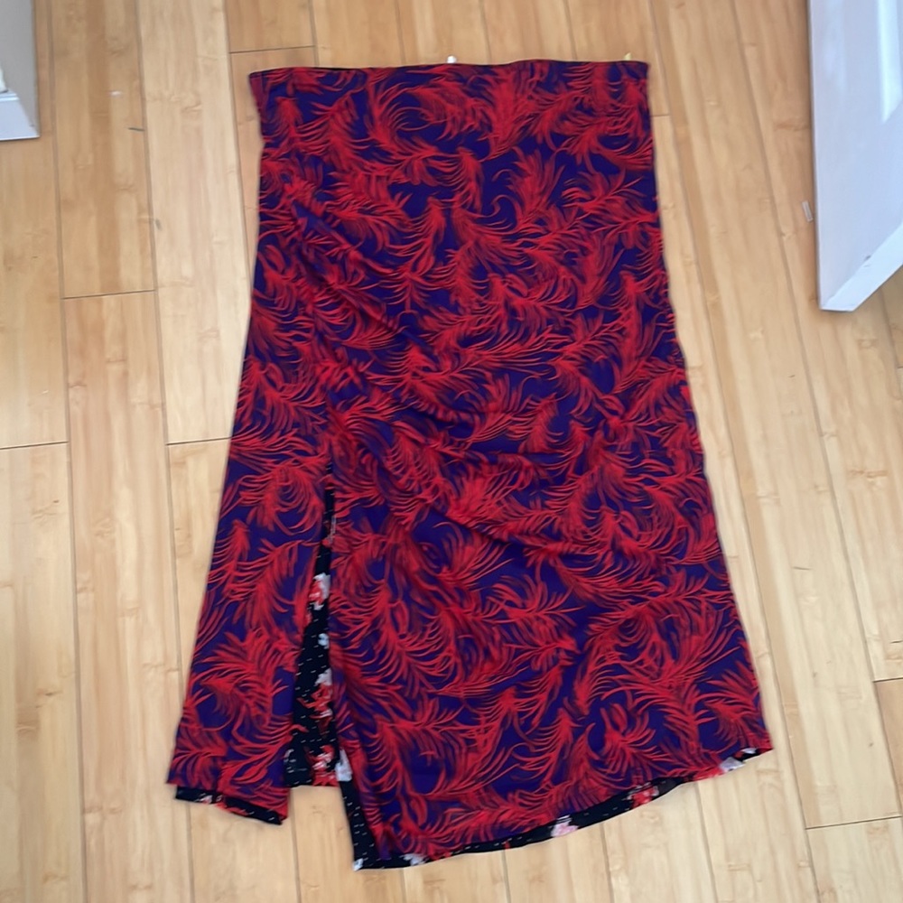 NWT reversible DVF skirt in XL